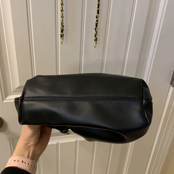 Dumpling Clutch Crossbody Bag - Picture 14 of 15